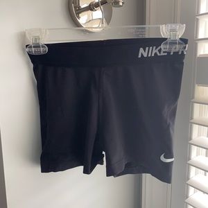 Nike pro